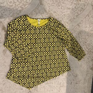 Lulu-B Yellow and Black Geometric Top